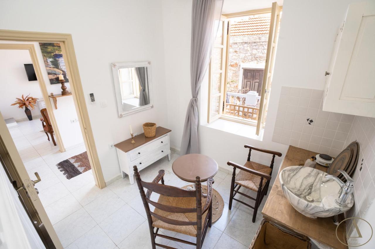 Mansion House Villa Chalki Town Dış mekan fotoğraf