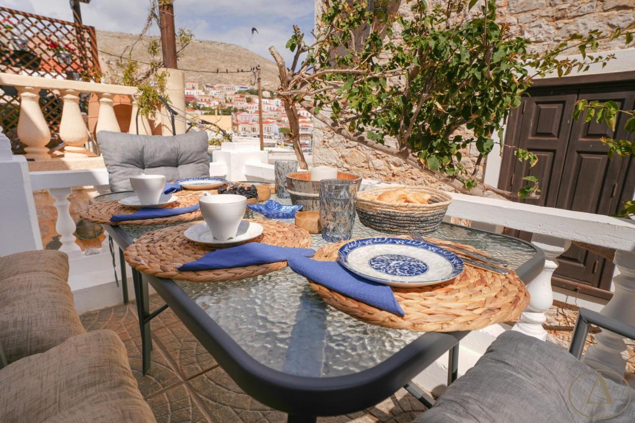Mansion House Villa Chalki Town Dış mekan fotoğraf