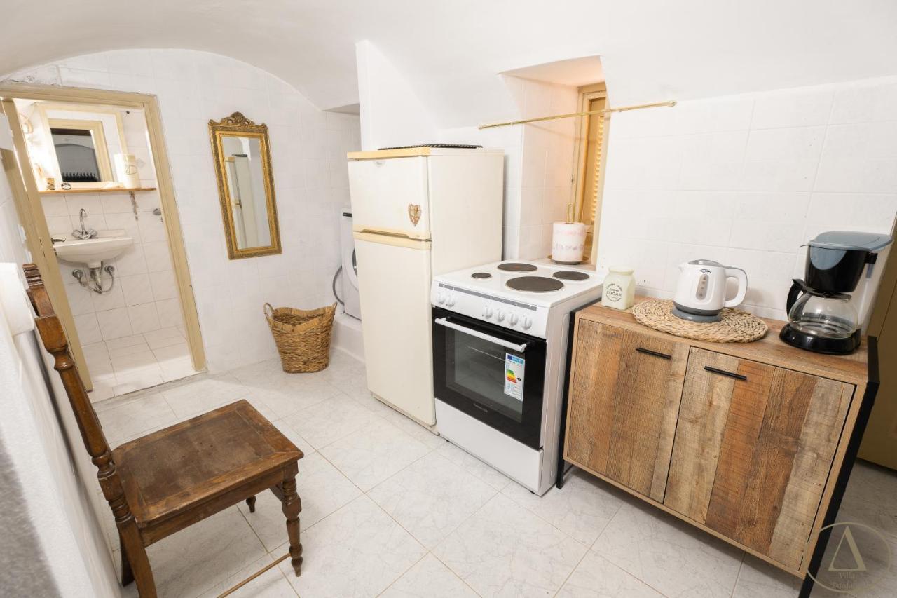 Mansion House Villa Chalki Town Dış mekan fotoğraf